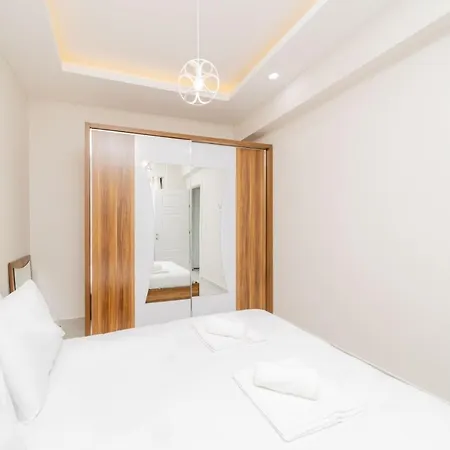 Gorgeus Flat With View In Lejlighed